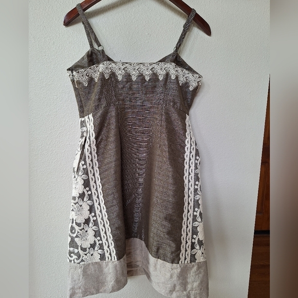 Anthropologie Moulinette Soeurs Mini Dress. Lace detailing. Womens size 4 - Picture 10 of 11